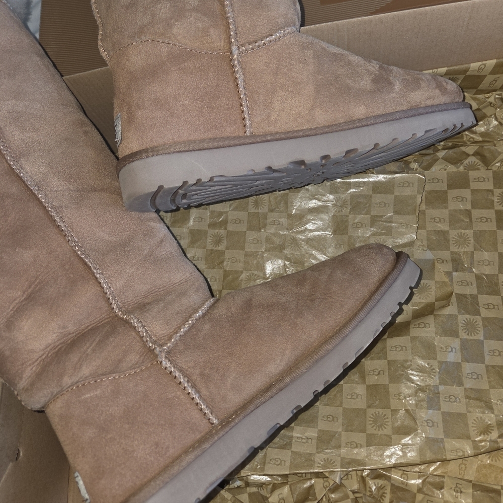 UGG Tan and Cream Over the Knee Boots - Picture 9 of 10